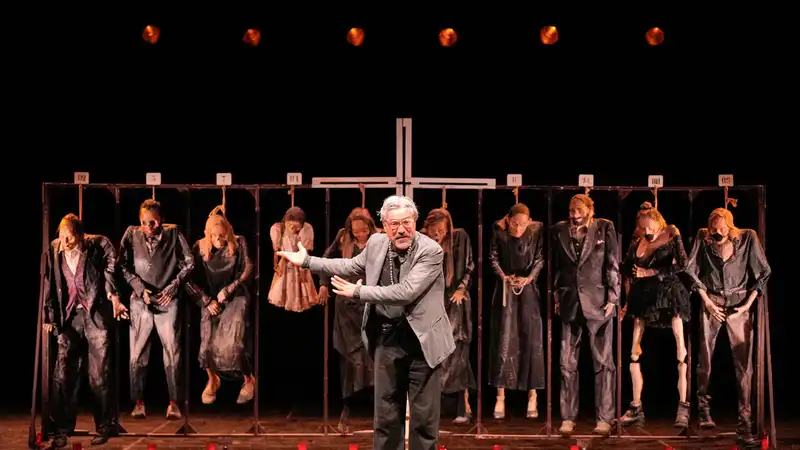Biennale Teatro, Emma Dante presenta nuove tappe del suo lavoro su Basile