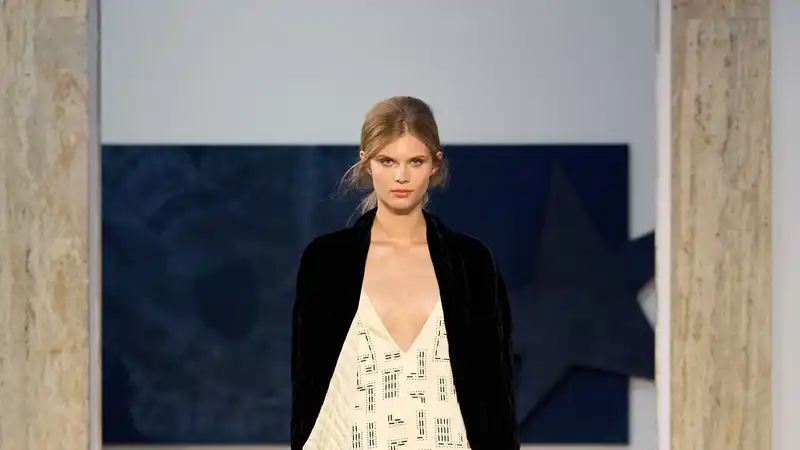 La couture di Chiuri per Fendi
